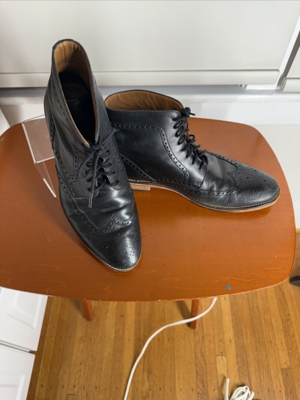 JOHNSTON & MURPHY MEN'S SHOES SIZE 9.5 M BLACK LEATHER WINGTIP BOOTS